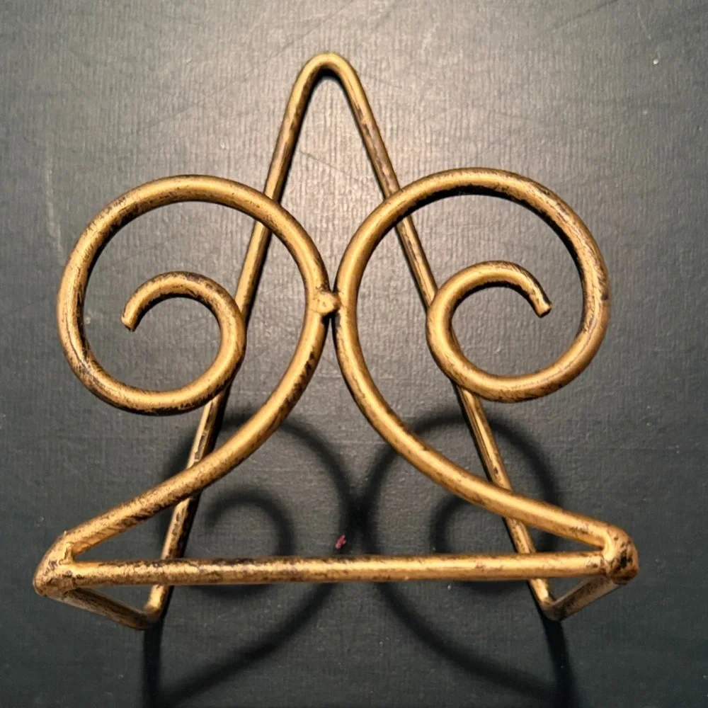 Elegant Gold Metal Wall Decor